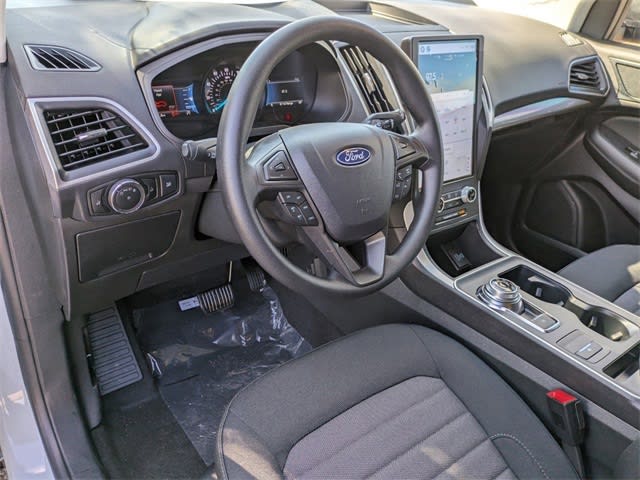 Thumbnail: 2024 Ford Edge - 3