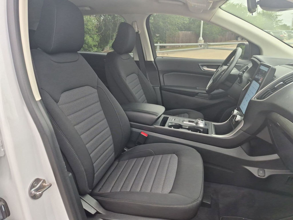 Thumbnail: 2024 Ford Edge - 13