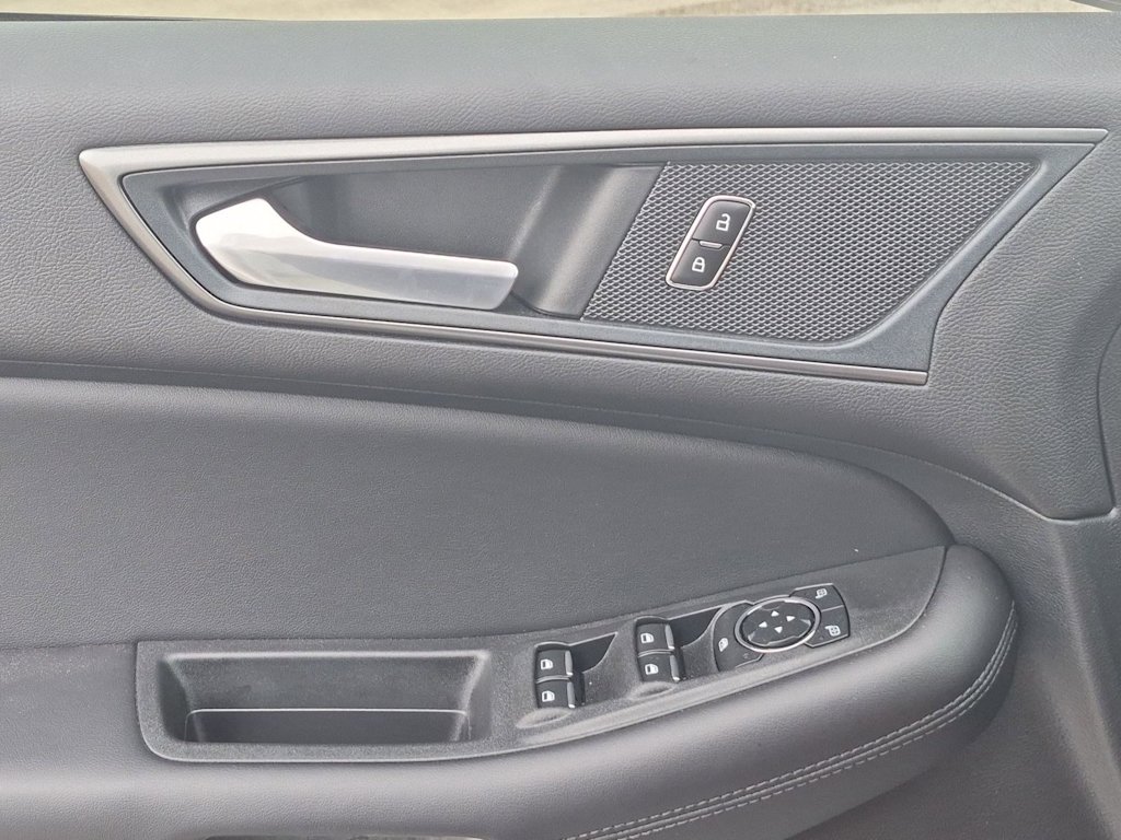 Thumbnail: 2024 Ford Edge - 30