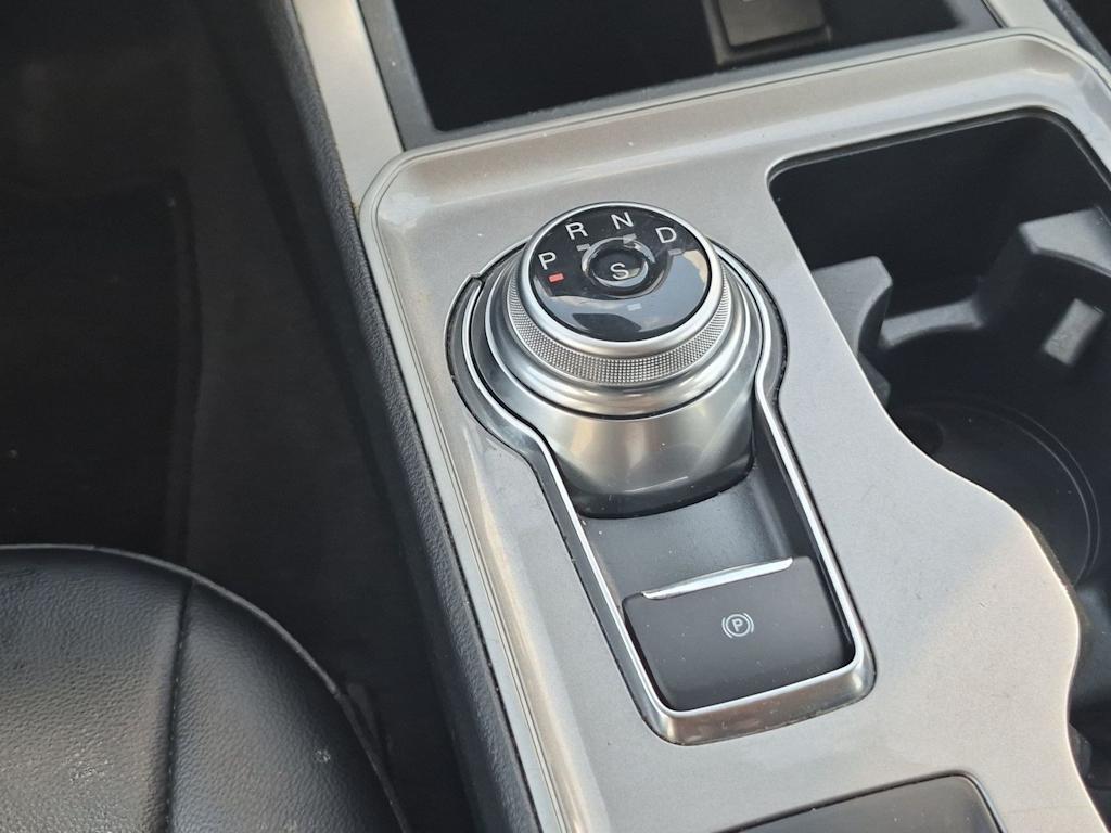 Thumbnail: 2024 Ford Edge - 15