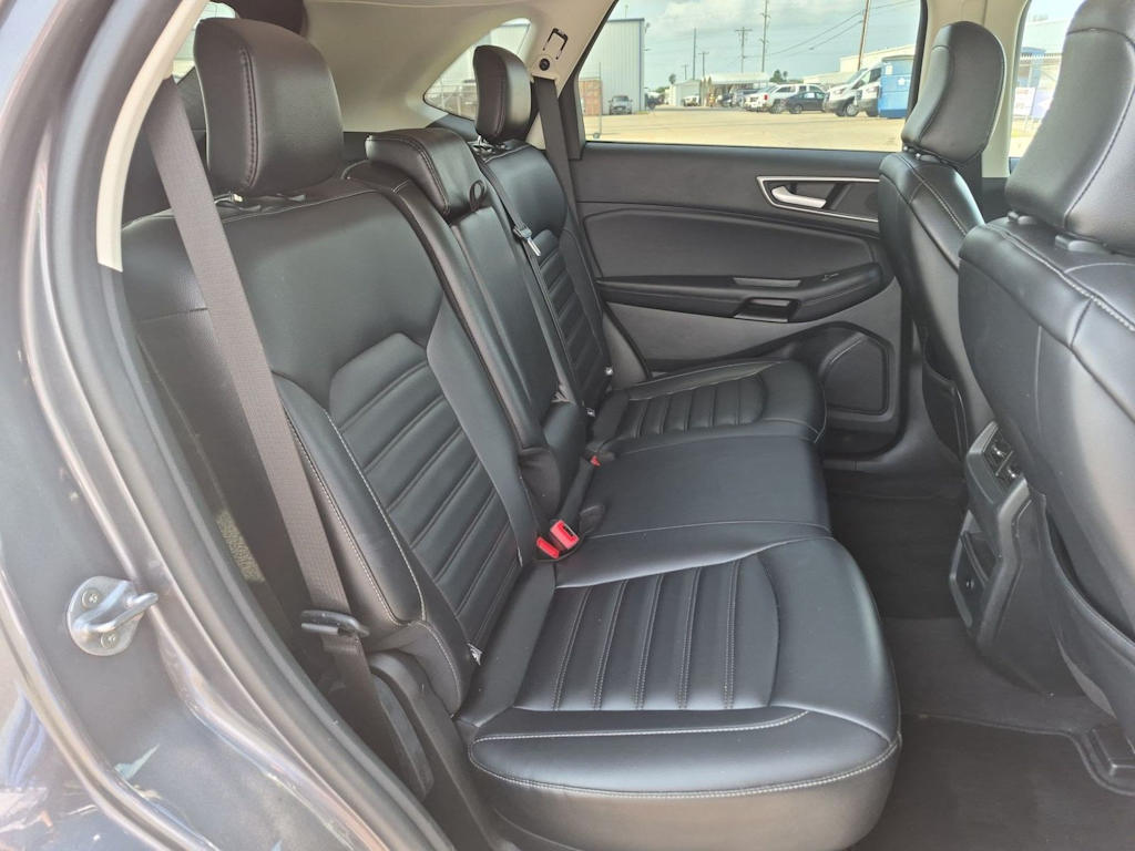 Thumbnail: 2024 Ford Edge - 32