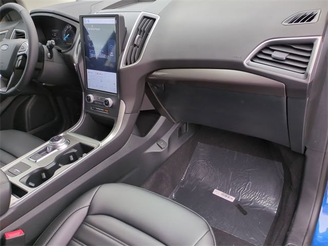 Thumbnail: 2024 Ford Edge - 14