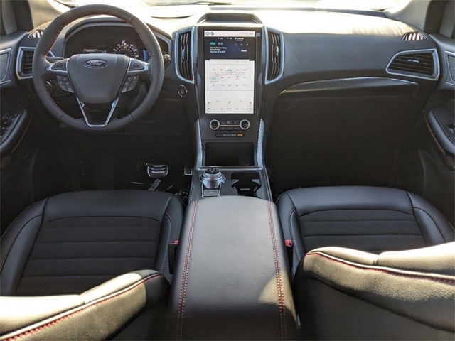 Thumbnail: 2024 Ford Edge - 10