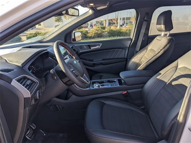 Thumbnail: 2024 Ford Edge - 11