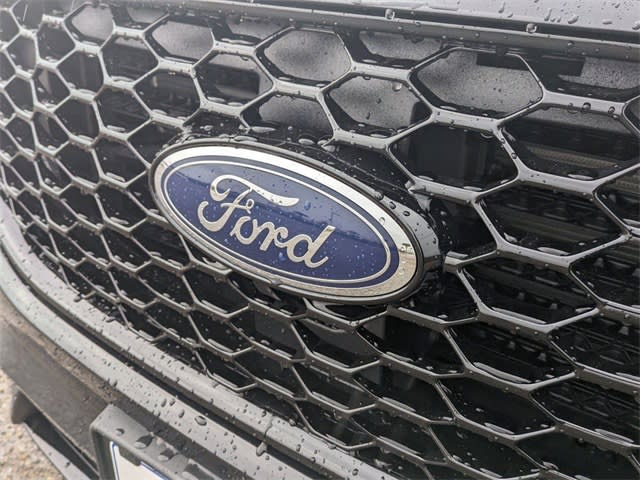Thumbnail: 2024 Ford Edge - 8
