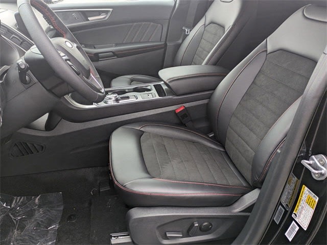Thumbnail: 2024 Ford Edge - 12