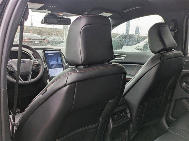 Thumbnail: 2024 Ford Edge - 13