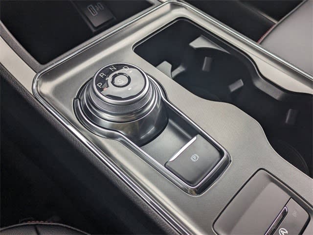 Thumbnail: 2024 Ford Edge - 17