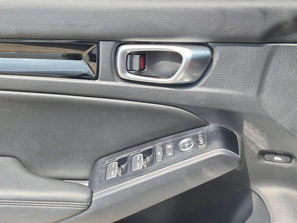 Thumbnail: 2024 Honda Civic - 33