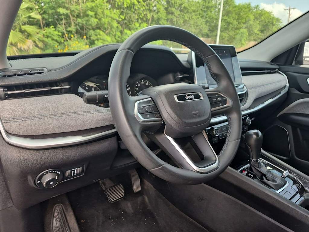 Thumbnail: 2022 Jeep Compass - 2