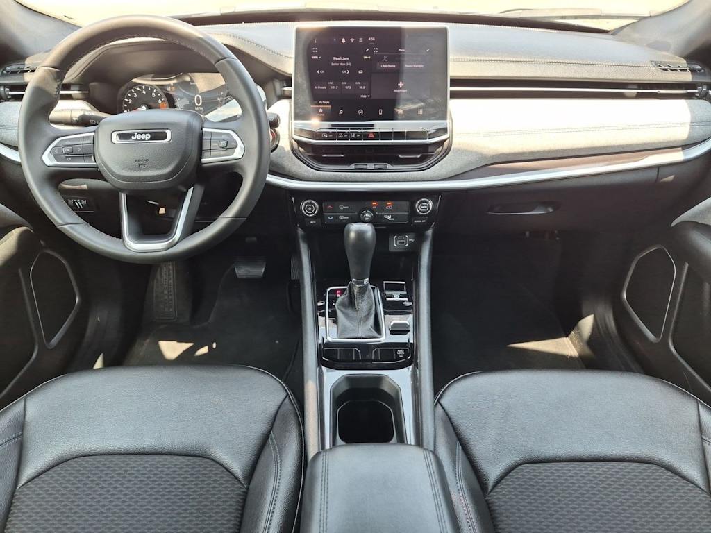 Thumbnail: 2024 Jeep Compass - 9