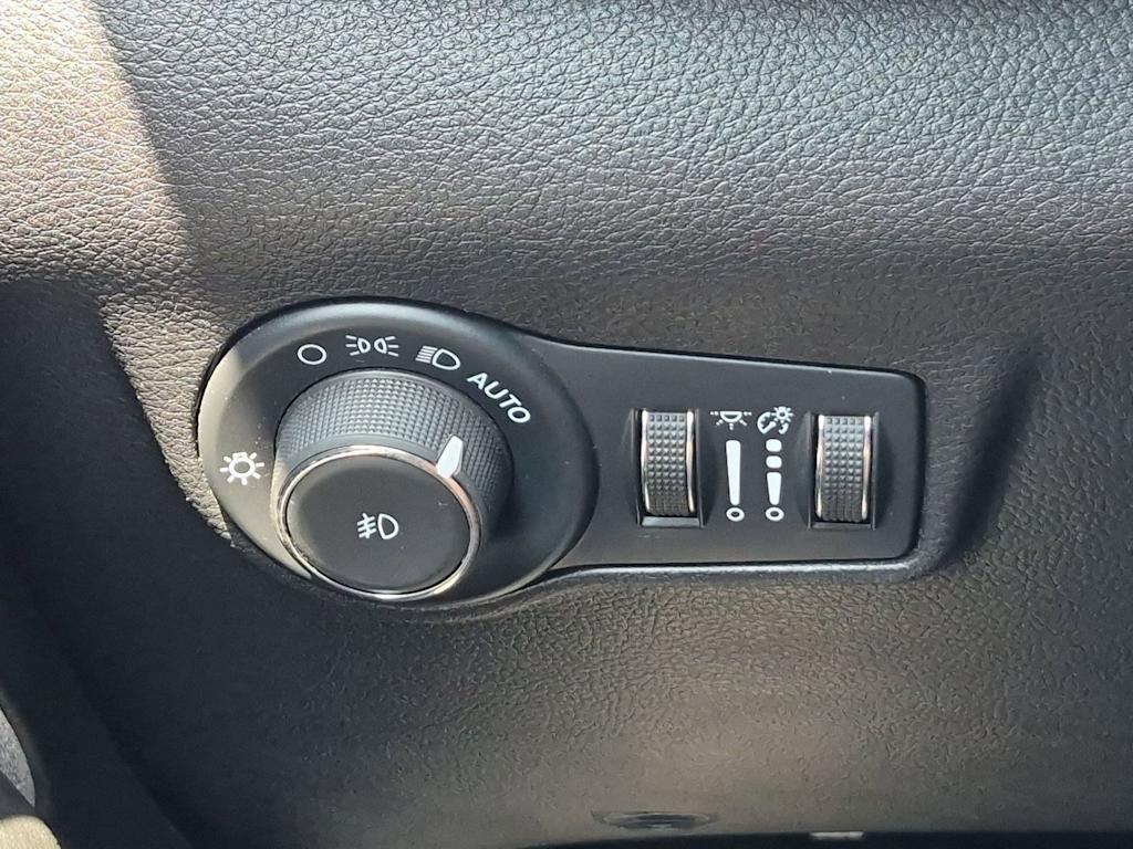 Thumbnail: 2024 Jeep Compass - 27