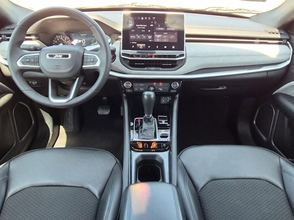 Thumbnail: 2024 Jeep Compass - 10
