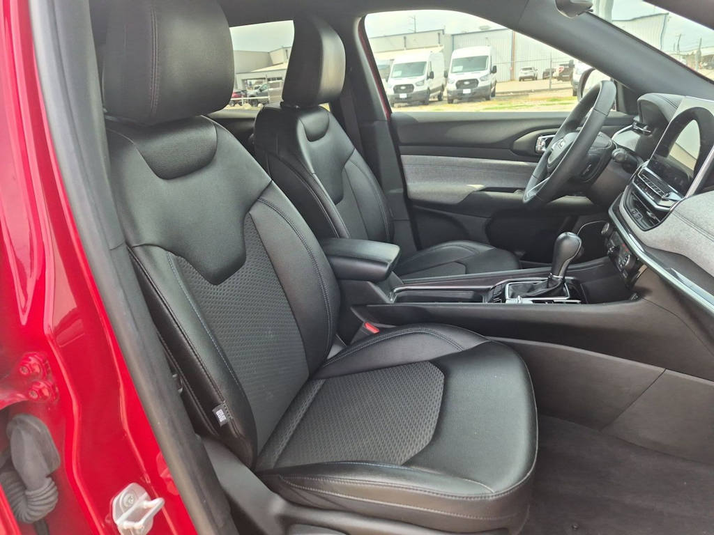 Thumbnail: 2024 Jeep Compass - 12
