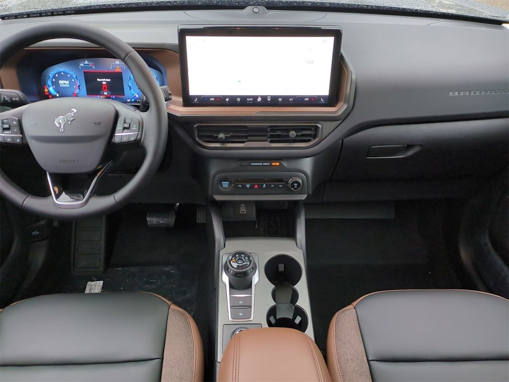 2025 Ford Bronco Sport Outer Banks 9