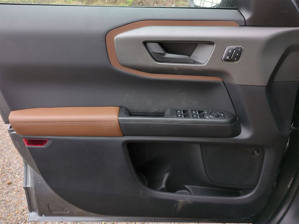 2025 Ford Bronco Sport Outer Banks 31