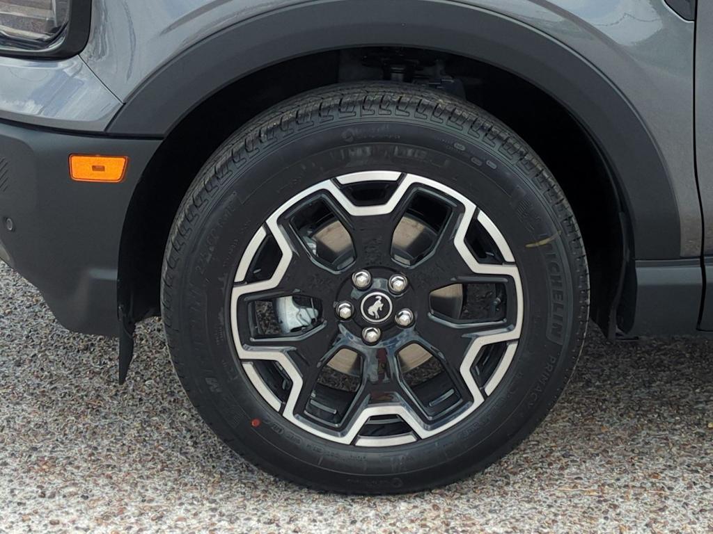 Thumbnail: 2026 Ford Bronco Sport - 8