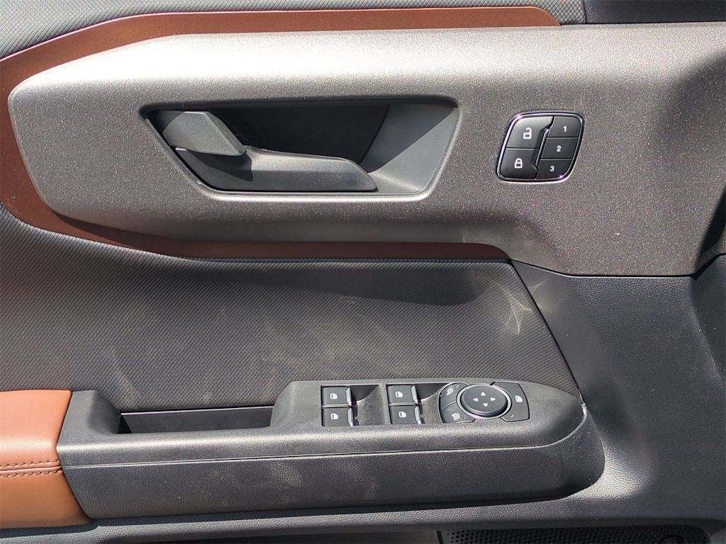 Thumbnail: 2025 Ford Bronco Sport - 32