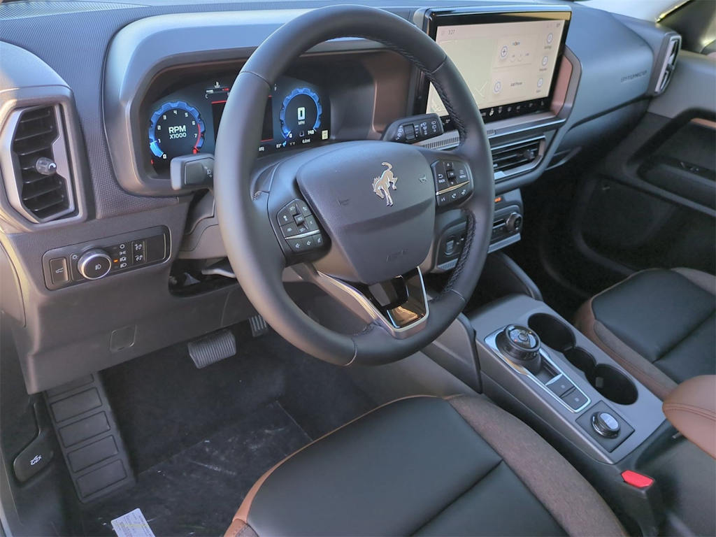 Thumbnail: 2025 Ford Bronco Sport - 2