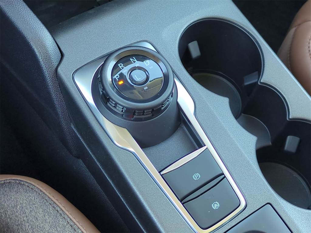 Thumbnail: 2025 Ford Bronco Sport - 15