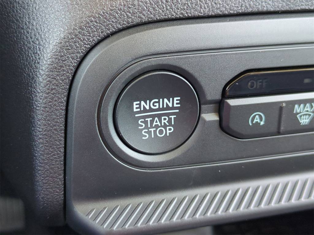 Thumbnail: 2025 Ford Bronco Sport - 28