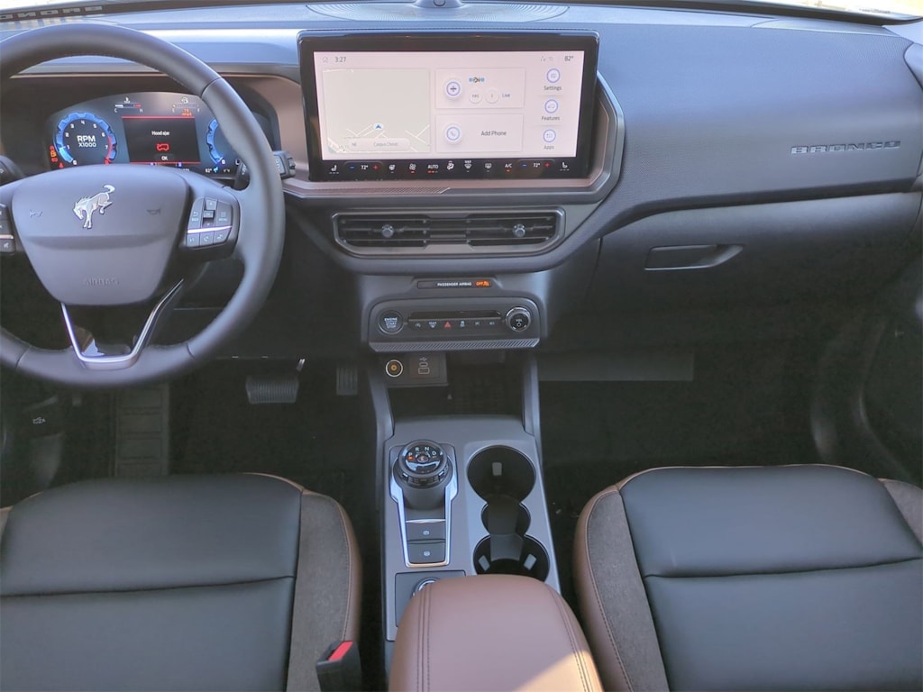 Thumbnail: 2025 Ford Bronco Sport - 9