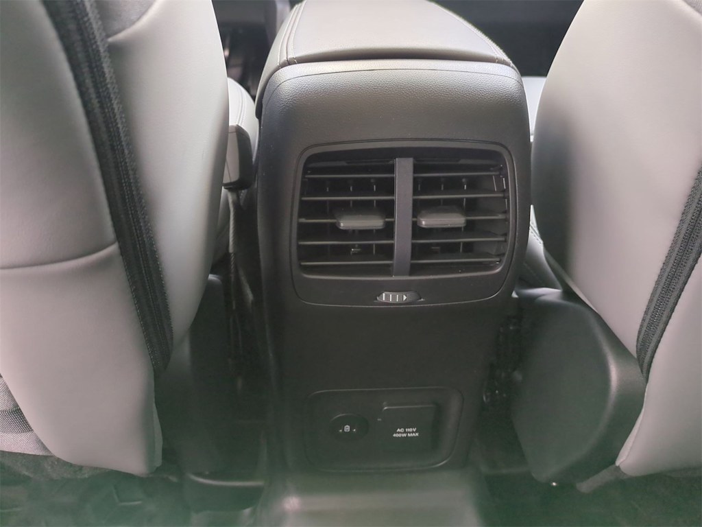 Thumbnail: 2025 Ford Bronco Sport - 30