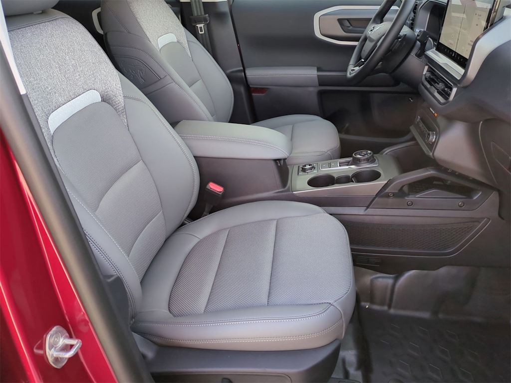 Thumbnail: 2025 Ford Bronco Sport - 12