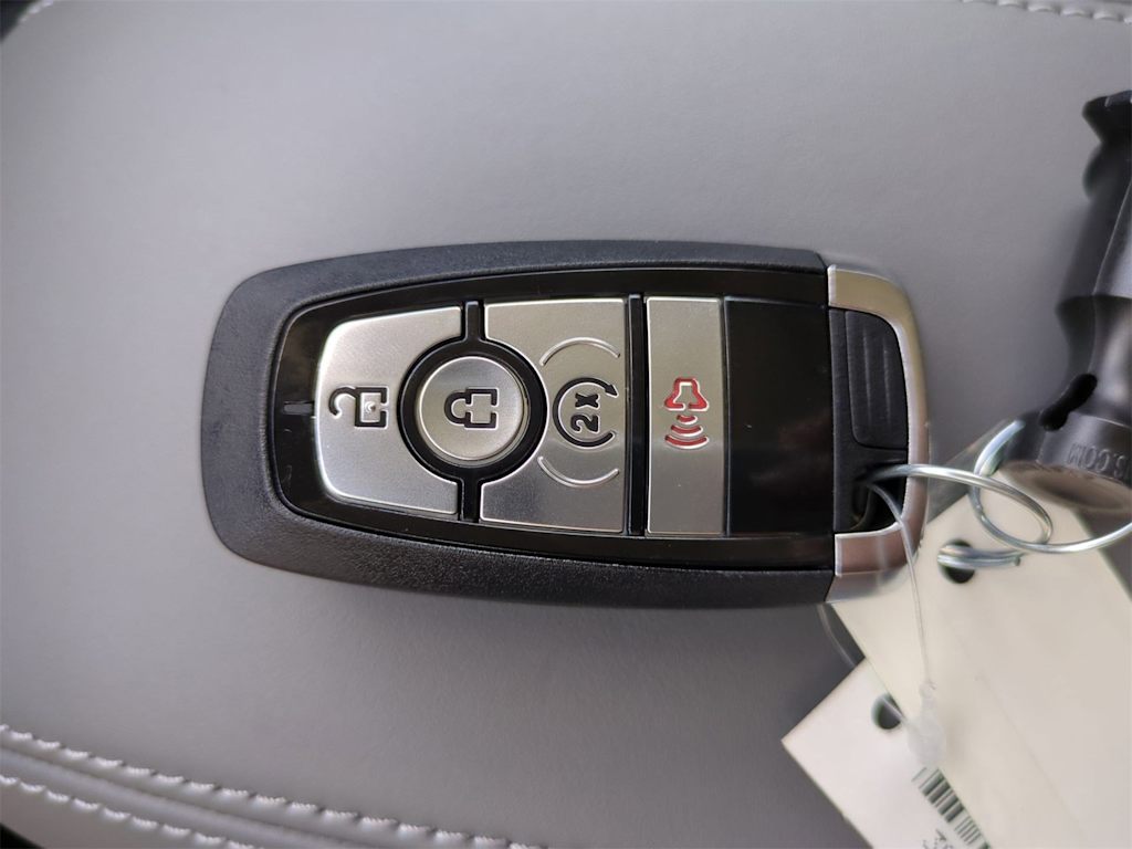 Thumbnail: 2025 Ford Bronco Sport - 19