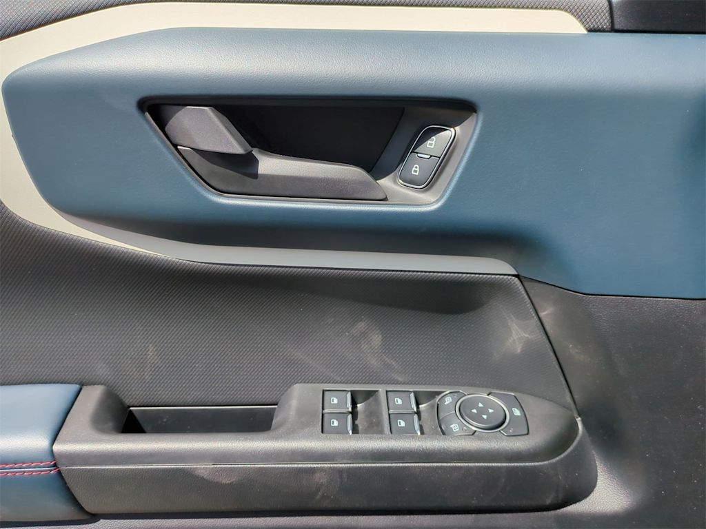 Thumbnail: 2025 Ford Bronco Sport - 31