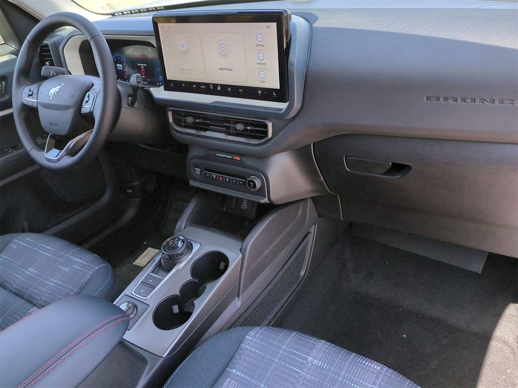 Thumbnail: 2025 Ford Bronco Sport - 14