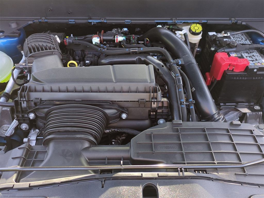 Thumbnail: 2025 Ford Maverick - 9