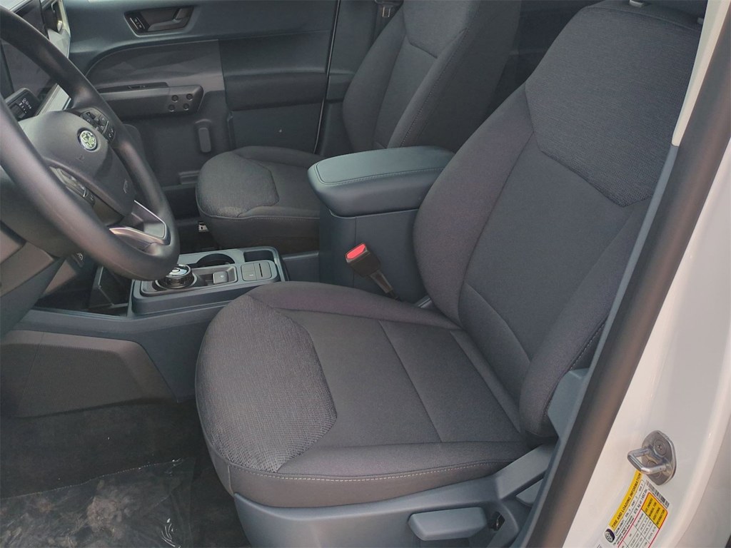 Thumbnail: 2025 Ford Maverick - 11