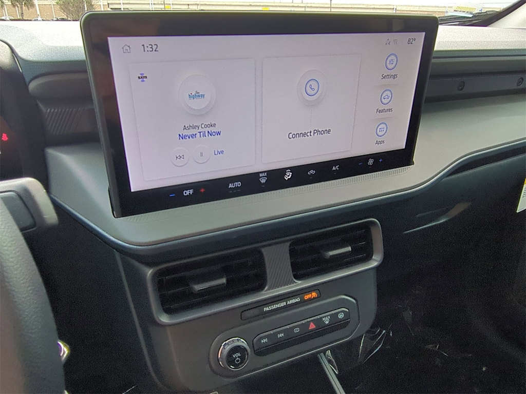 Thumbnail: 2025 Ford Maverick - 25