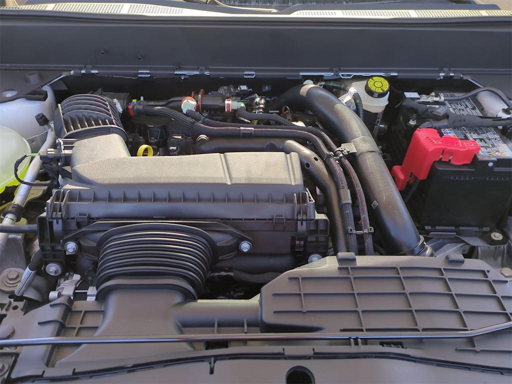 Thumbnail: 2025 Ford Maverick - 9