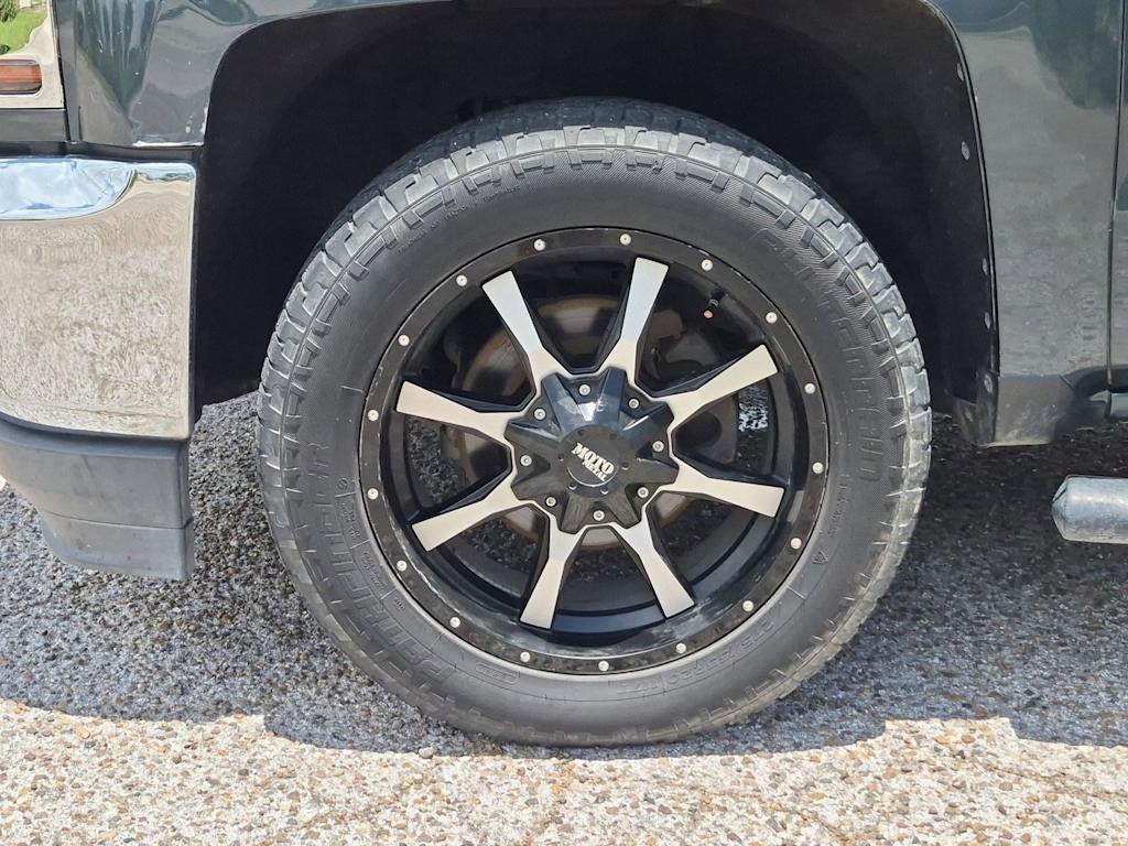 Thumbnail: 2017 Chevrolet Silverado 1500 - 7