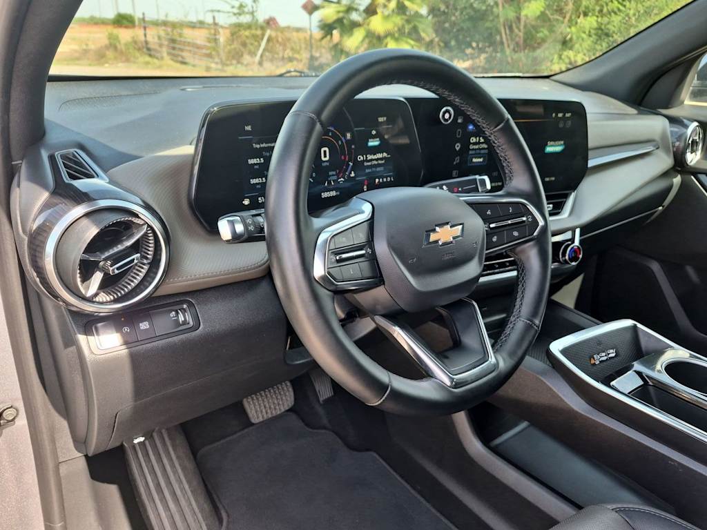 Thumbnail: 2025 Chevrolet Equinox - 2