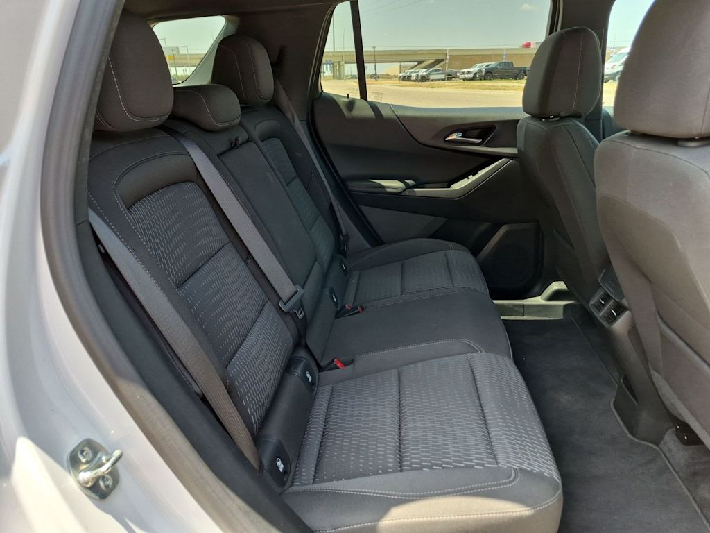 Thumbnail: 2025 Chevrolet Equinox - 33