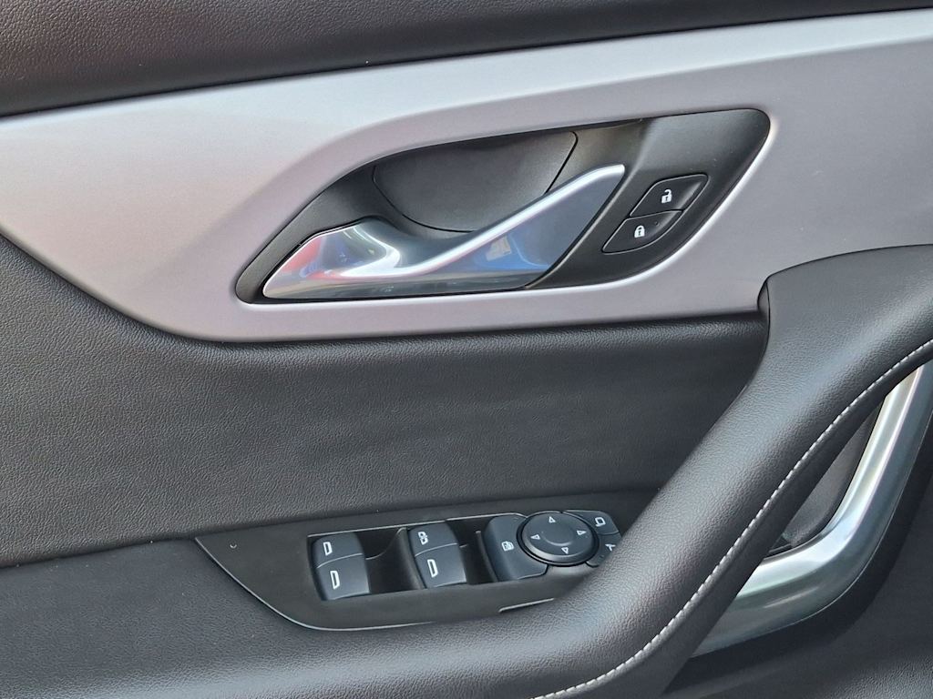 Thumbnail: 2024 Chevrolet Blazer - 31