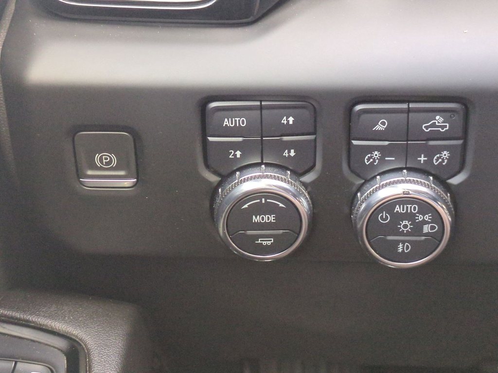 Thumbnail: 2023 GMC Sierra 1500 - 28