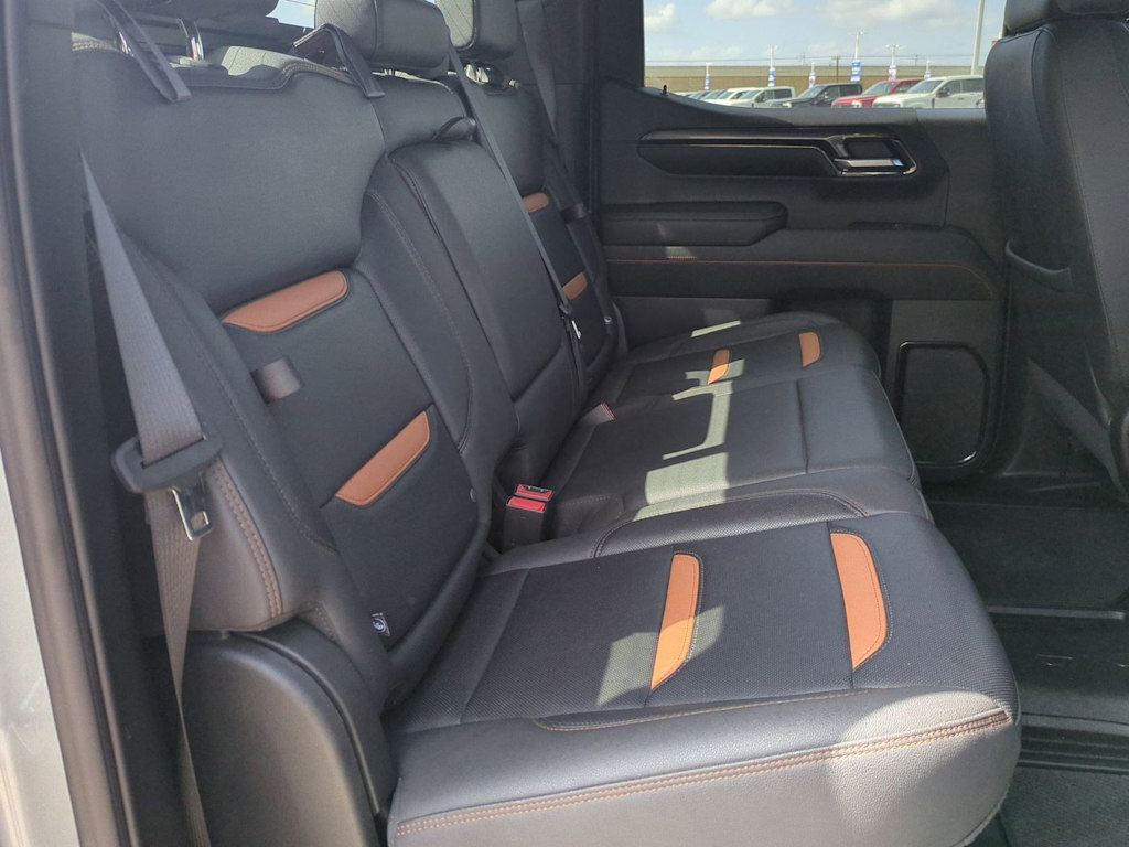 Thumbnail: 2023 GMC Sierra 1500 - 33