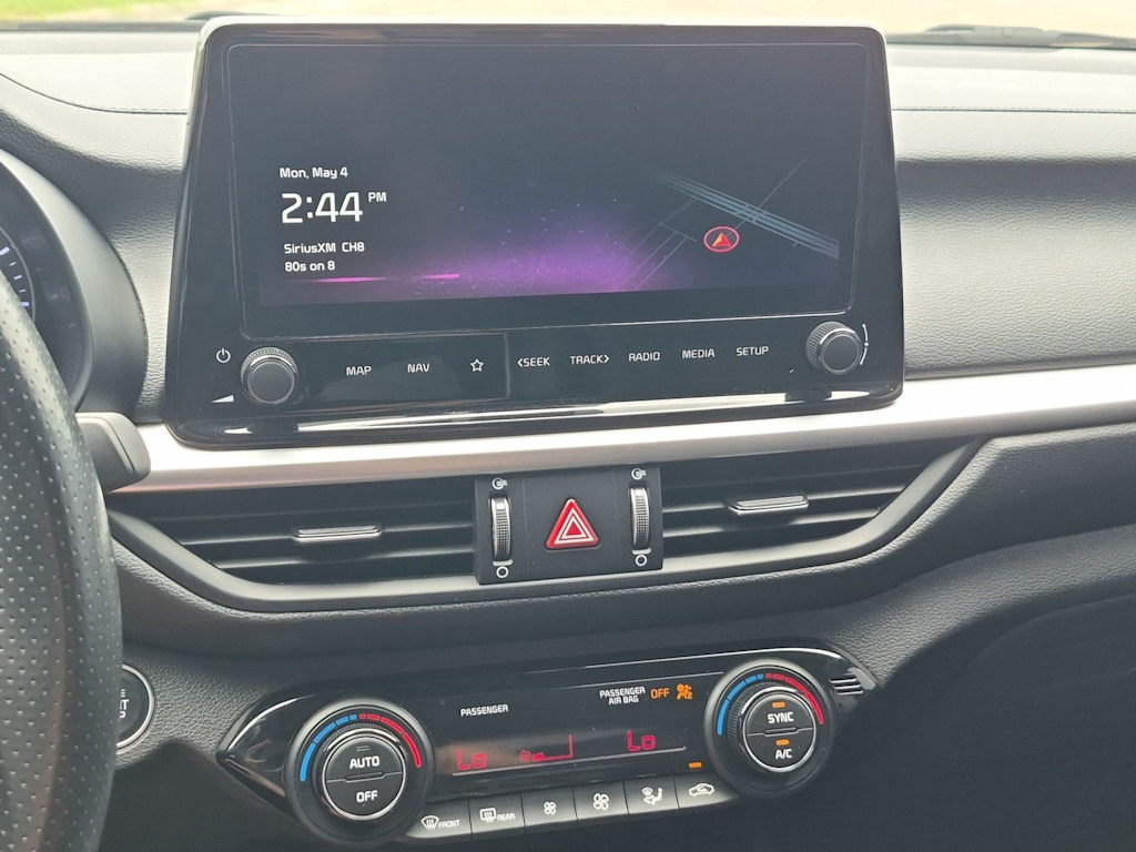 Thumbnail: 2024 Kia Forte - 15
