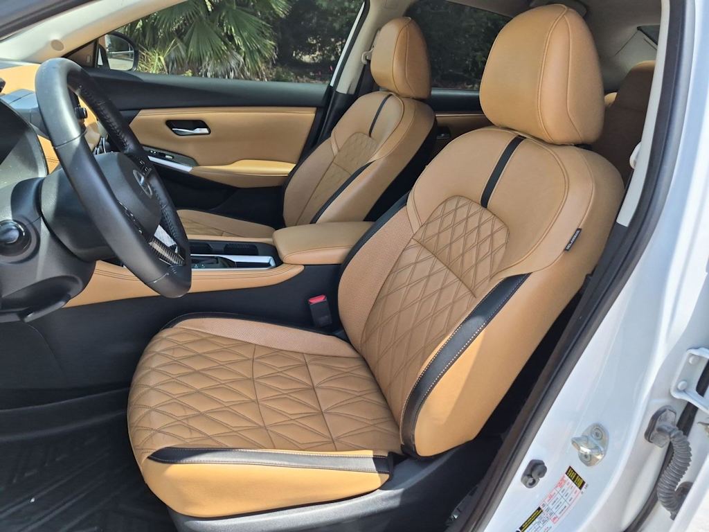 Thumbnail: 2020 Nissan Sentra - 11