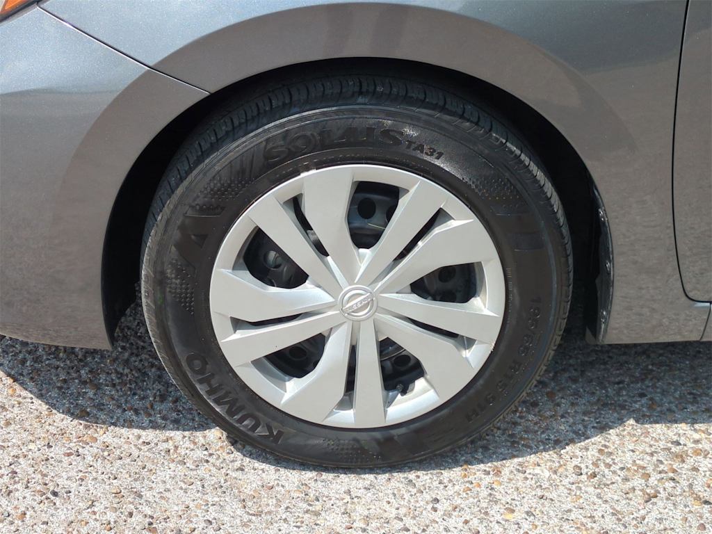 Thumbnail: 2024 Nissan Versa - 8