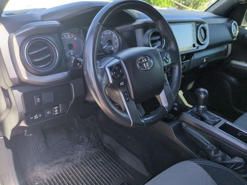 Thumbnail: 2022 Toyota Tacoma - 2