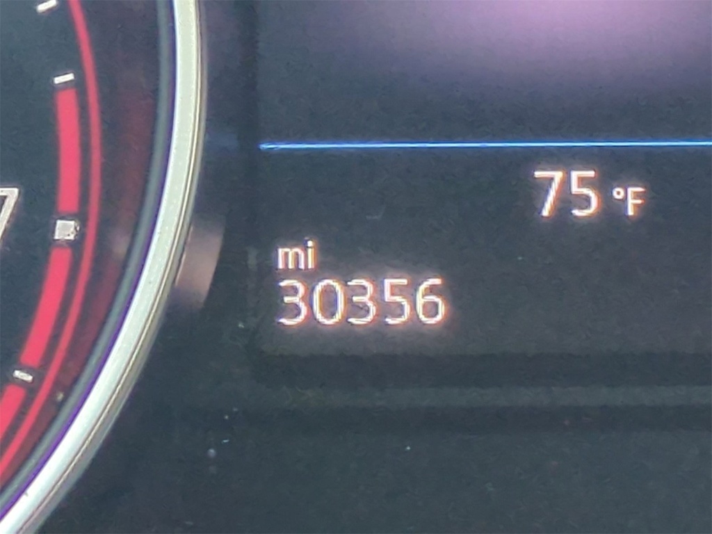 Thumbnail: 2020 Volkswagen Tiguan - 25