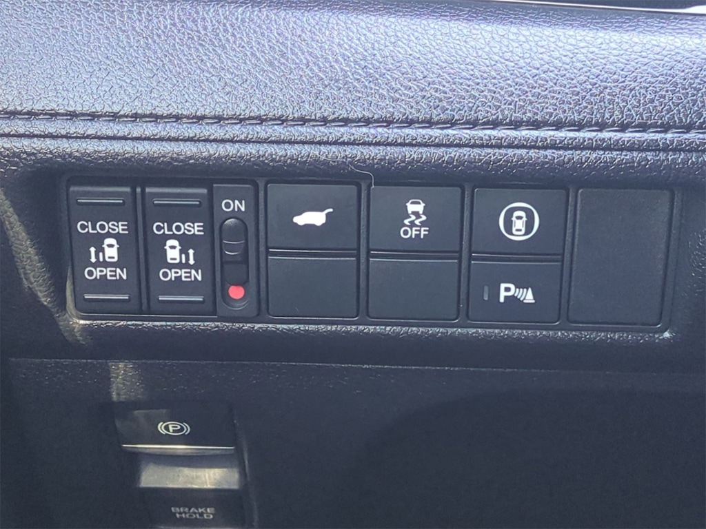 Thumbnail: 2023 Honda Odyssey - 29