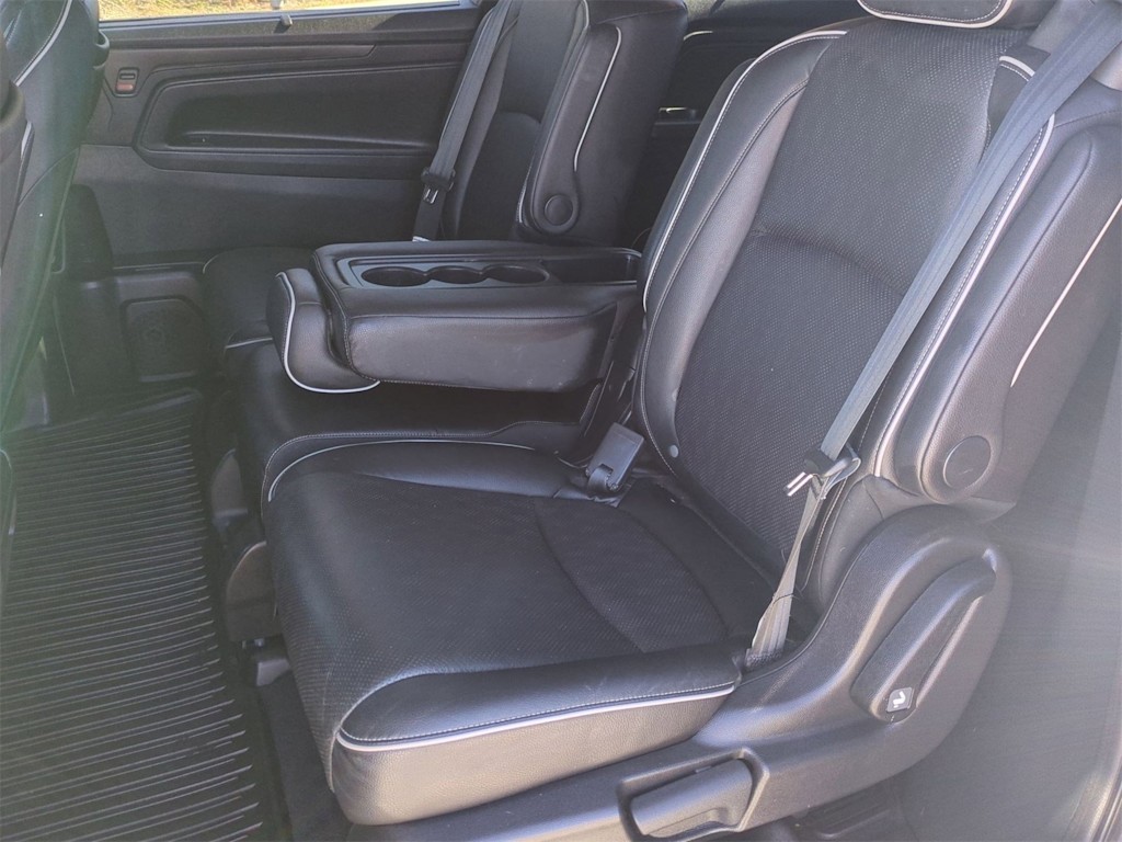 Thumbnail: 2023 Honda Odyssey - 13