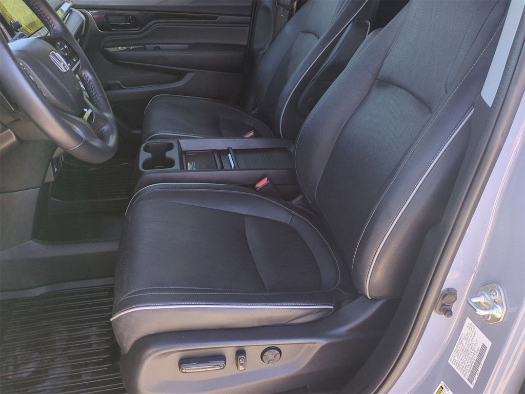 Thumbnail: 2023 Honda Odyssey - 11