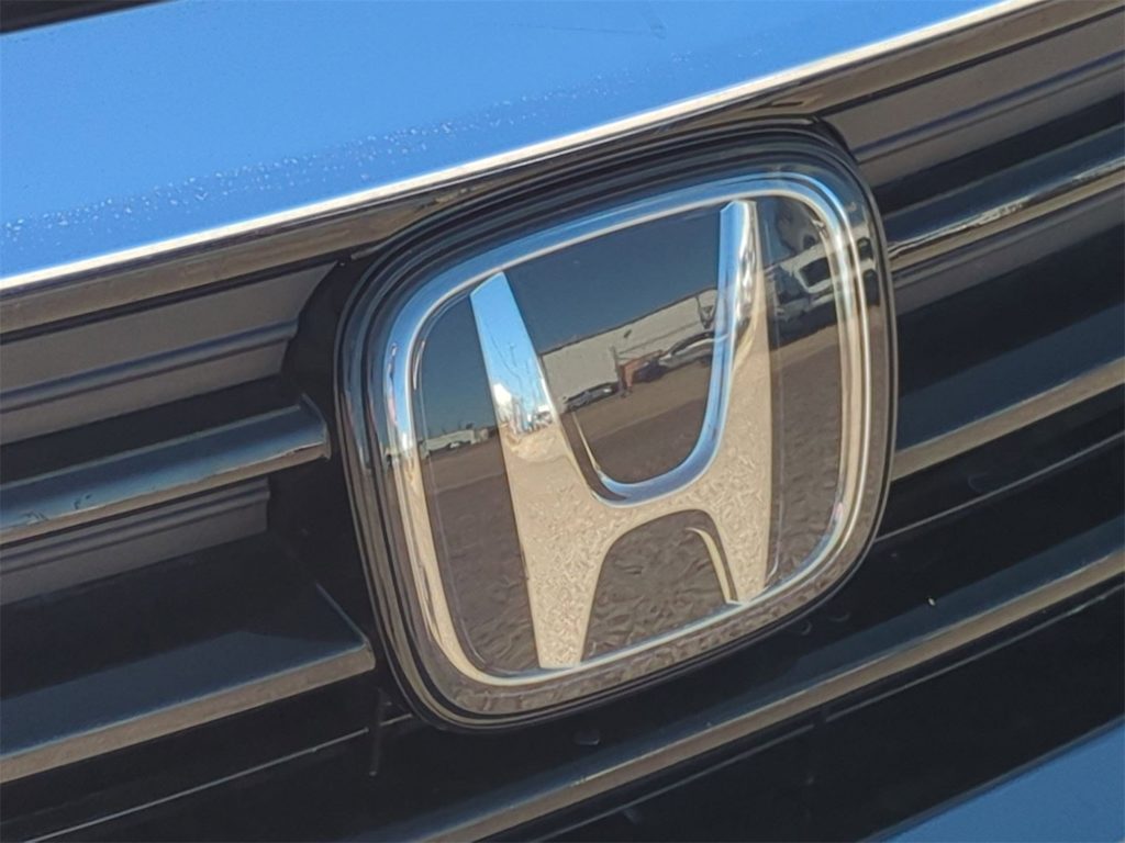 Thumbnail: 2023 Honda Odyssey - 7